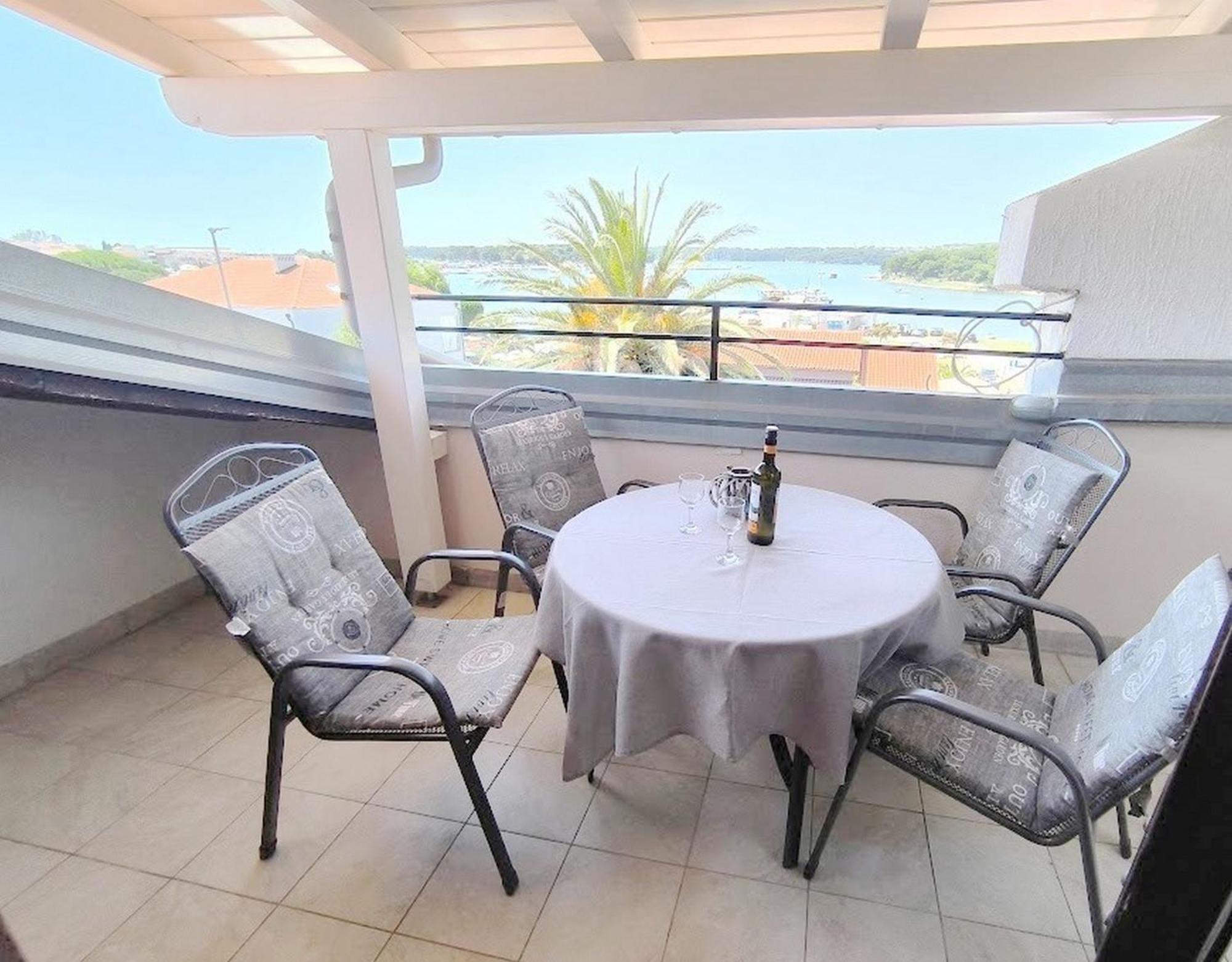 Apartments Palma Bed & Breakfast Медулин Екстериор снимка